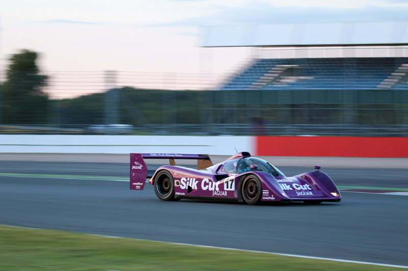 Illustration for article titled Ogle At The Best Cars Racing At The Silverstone Classic